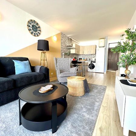 Stunning Lovely Flat With Pool And Strong Wi-Fi, 31 Arona  Bagian luar foto