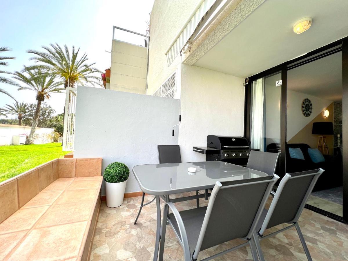 Stunning Lovely Flat With Pool And Strong Wi-Fi, 31 Arona  Bagian luar foto