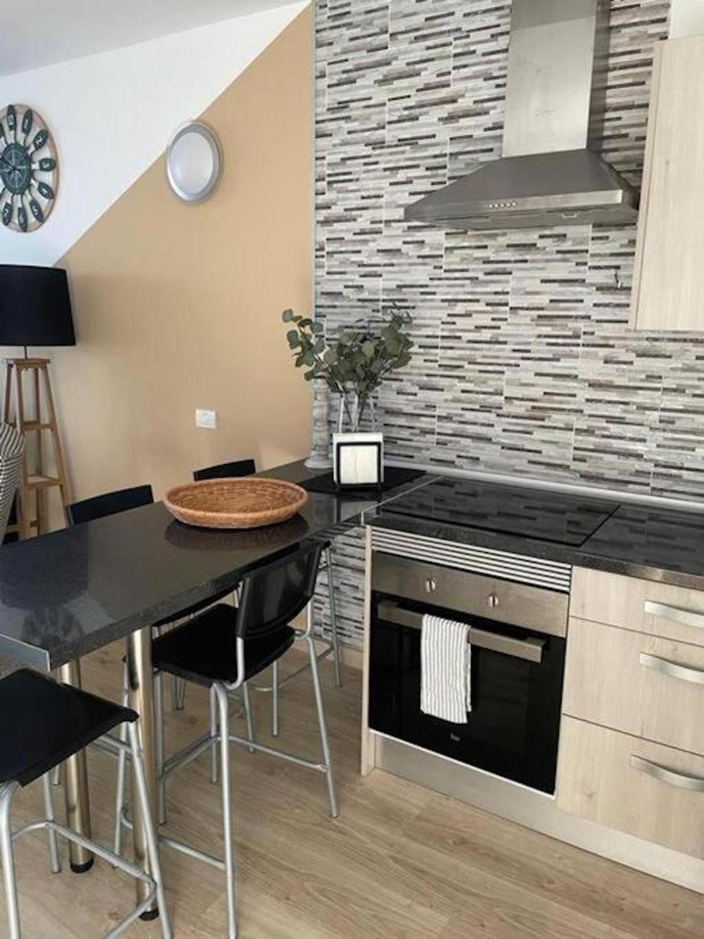 Stunning Lovely Flat With Pool And Strong Wi-Fi, 31 Arona  Bagian luar foto
